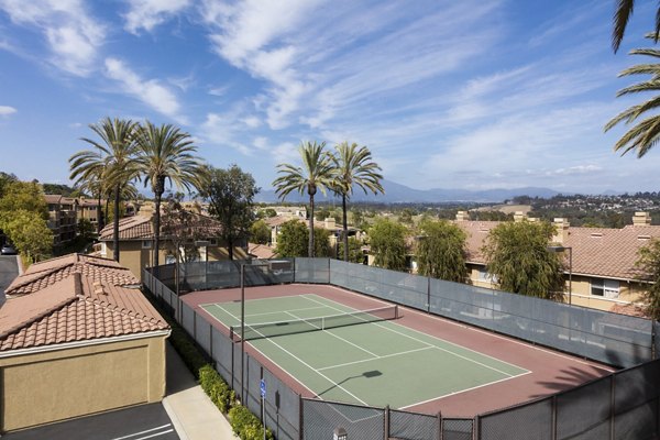 tennis court at Barcelona Apartments