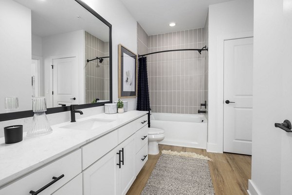 Spacious bathroom with modern fixtures at The Lindley at Grove 98 Apartments