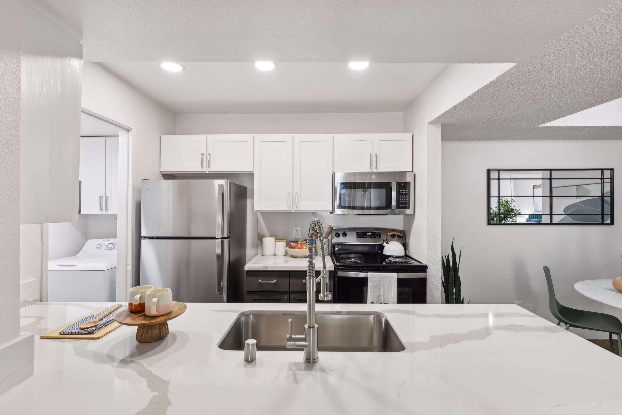  kitchen at The Del Rey Apartments 