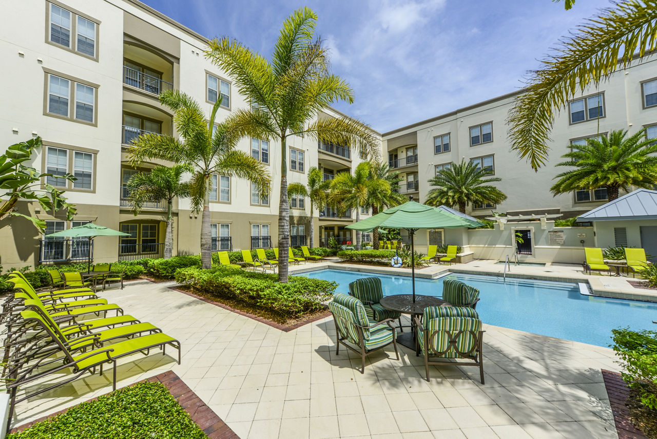The Village At Lake Lily Maitland Fl 6 of 12