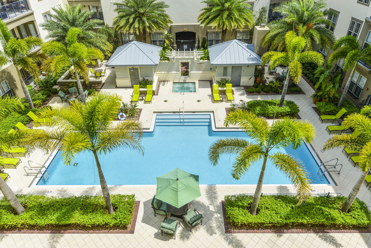 The Village At Lake Lily Maitland Fl 7 of 12