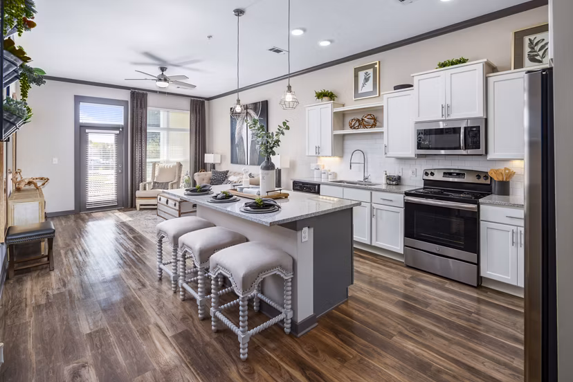 Spacious kitchen with modern appliances in Sterling at Stonecrest Apartments