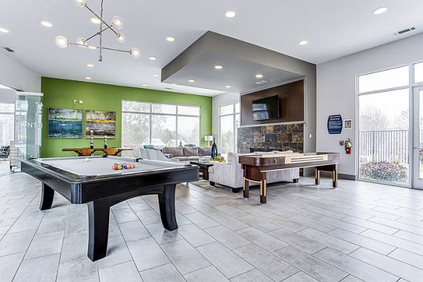 clubhouse/lobby/game room at 550 Northridge Apartments