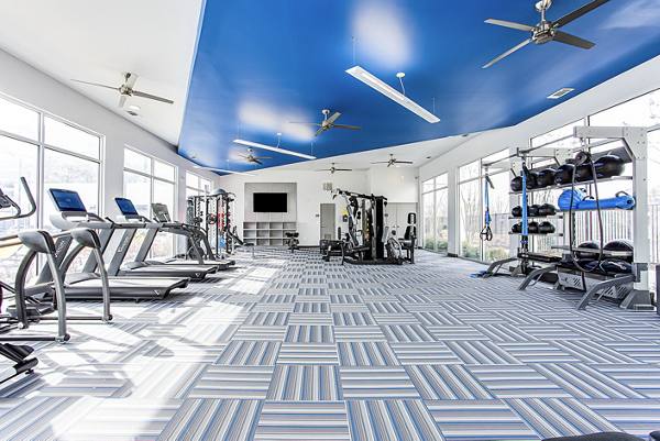 fitness center at 550 Northridge Apartments