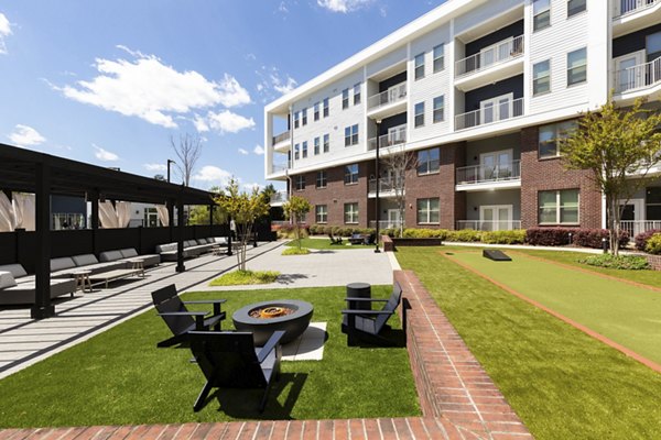 fire pit at 550 Northridge Apartments