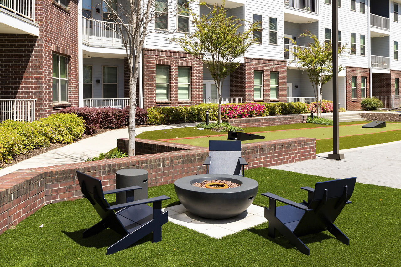 Grill area at 550 Northridge (3 of 4)