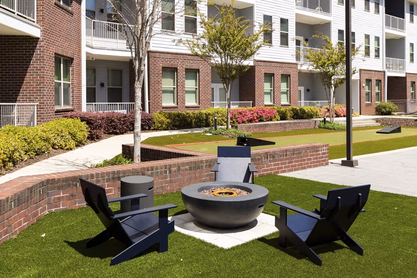 fire pit at 550 Northridge Apartments