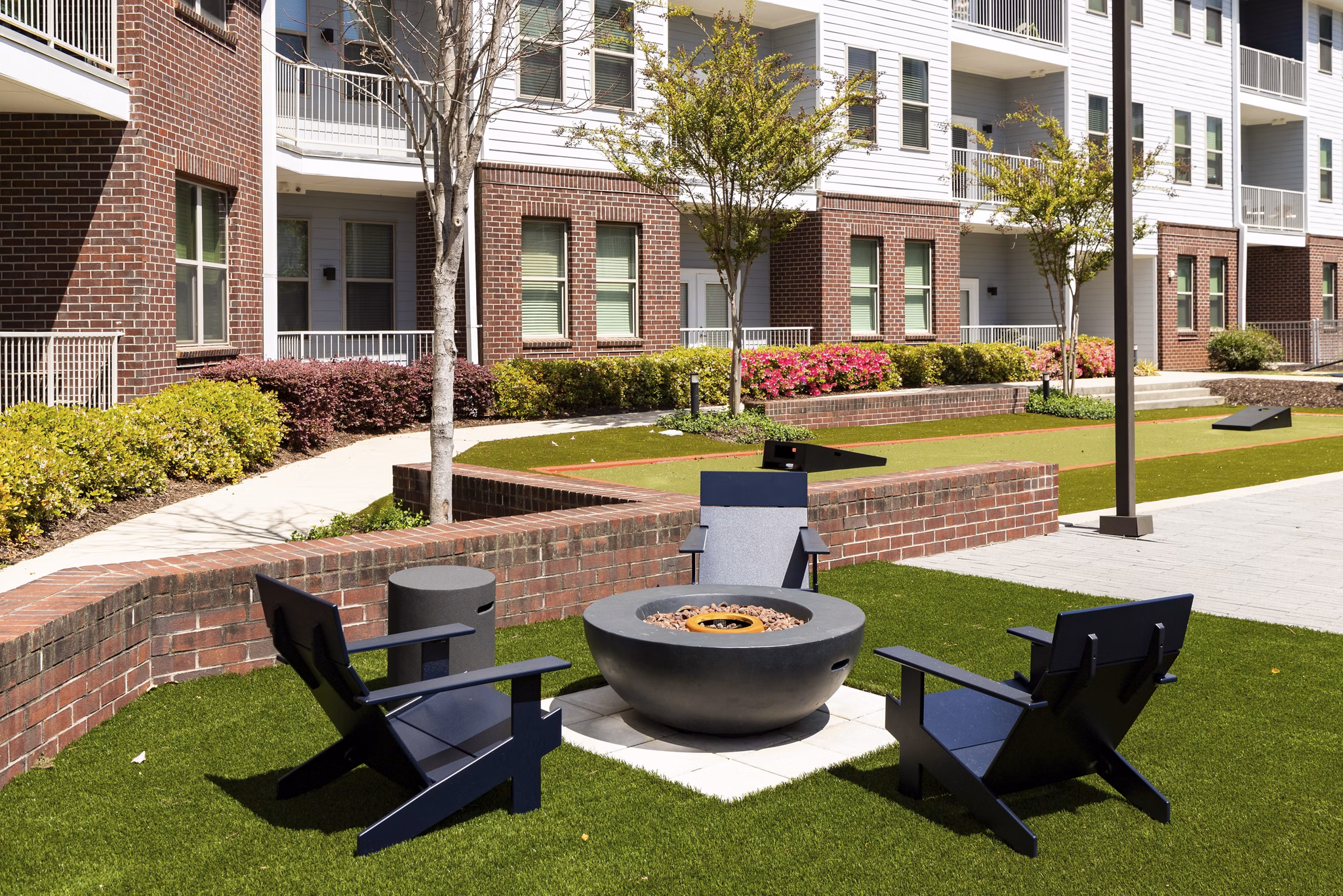 fire pit at 550 Northridge Apartments