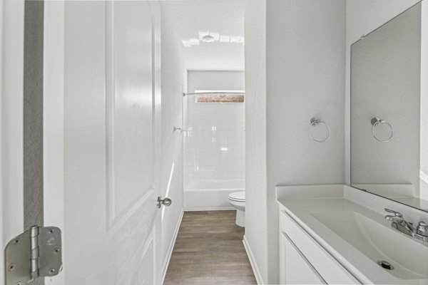 bathroom at The Oaks on Chisholm Trail Apartments