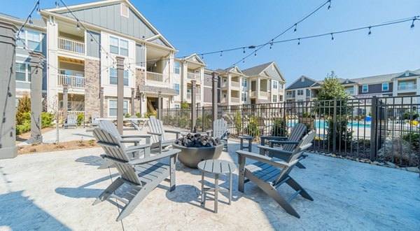 fire pit at Coddle Creek Apartments