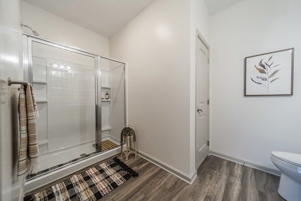 Modern bathroom with sleek fixtures at Pringle Square Apartments