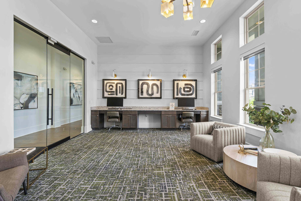 Work space at Pringle Square Apartments
