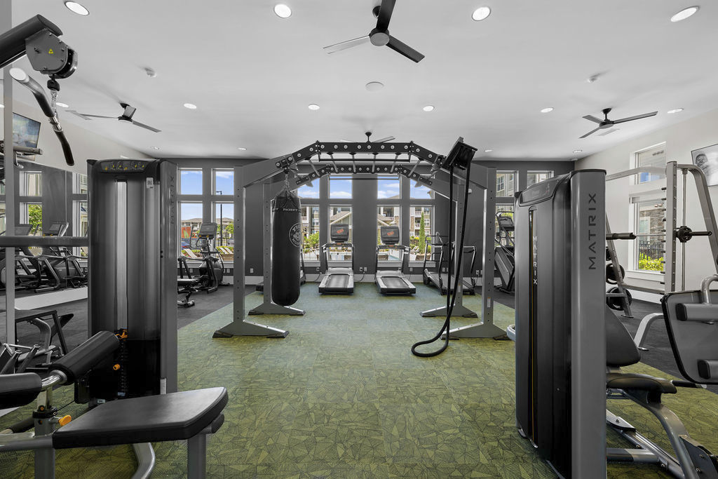 Gym at Pringle Square Apartments (2 of 3)