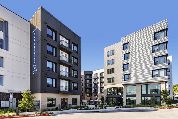 Crosstown Apartments: Sleek design of luxury high-rise in vibrant city neighborhood