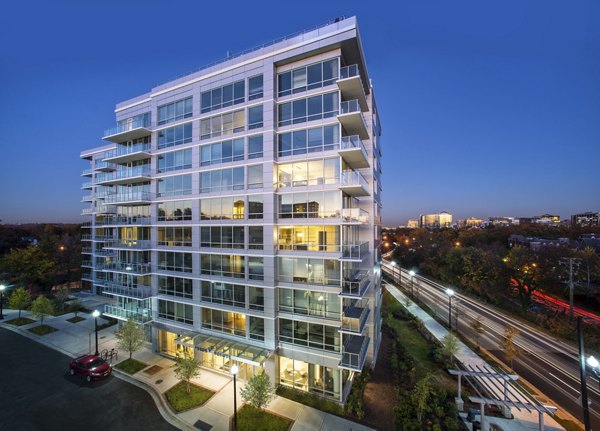 Verde Pointe: Contemporary luxury apartments in urban setting, offering premium living spaces and amenities