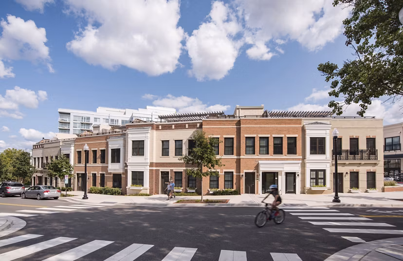 Verde Pointe: Luxury green-certified apartments in Arlington