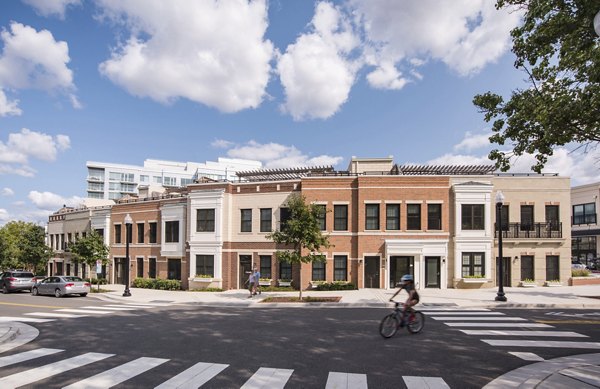 Verde Pointe: Luxury green-certified apartments in Arlington