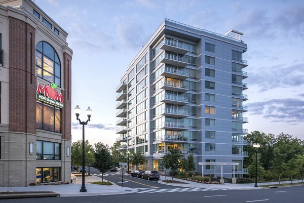 Verde Pointe: Elegant luxury apartments in urban Arlington