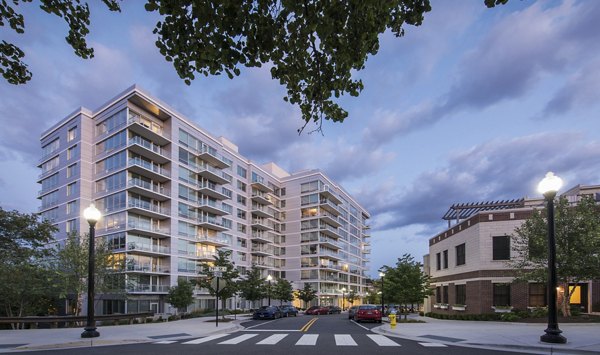 Verde Pointe: Elegant luxury apartments in an urban setting