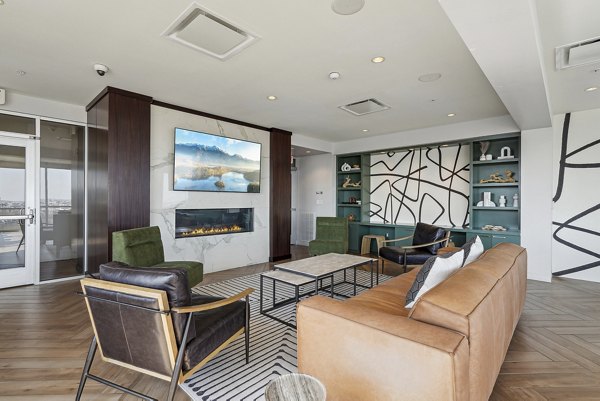Clubhouse featuring modern design and comfortable seating at Verde Pointe luxury apartments