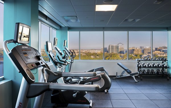 Modern fitness center with state-of-the-art equipment at Verde Pointe luxury apartments