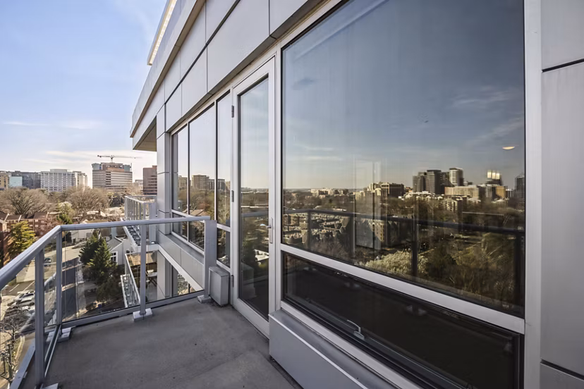Outdoor patio with modern seating at Verde Pointe luxury apartments