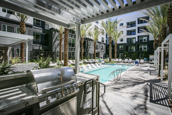 grill area at Tanager Echo Apartments