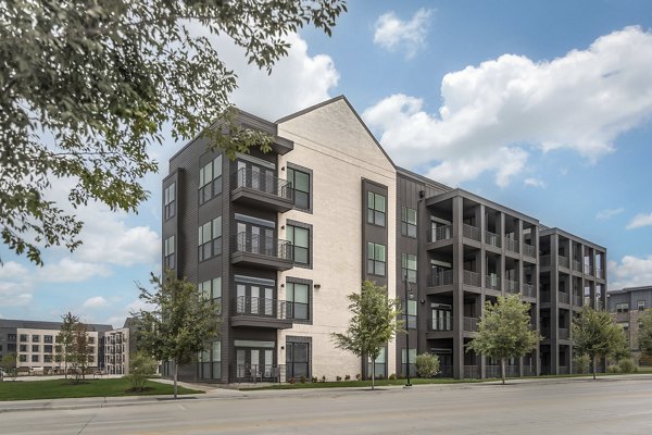 Adaline at the Station: Elegant of luxury apartments in vibrant city setting