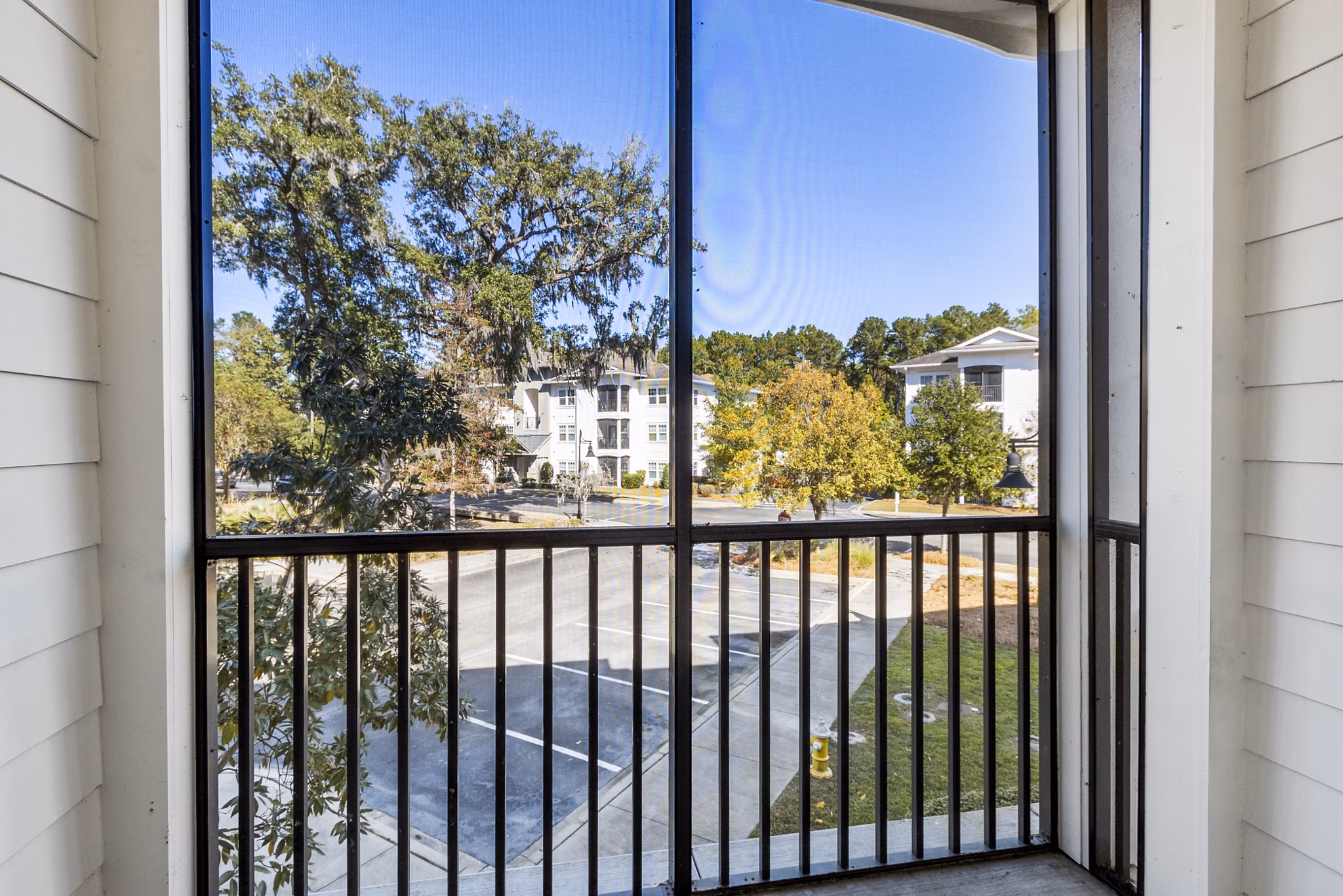 Patio with seating area at The Avenues at Verdier Pointe Apartments