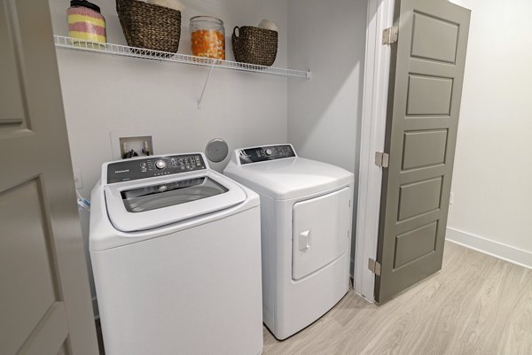 laundry room at Brea Frisco Apartments 