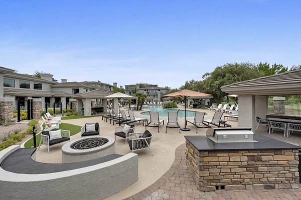 courtyard at Nines at Kierland Apartments