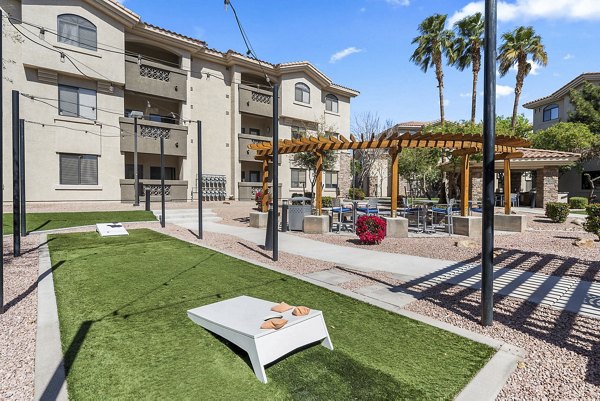 courtyard at San Portella Apartments