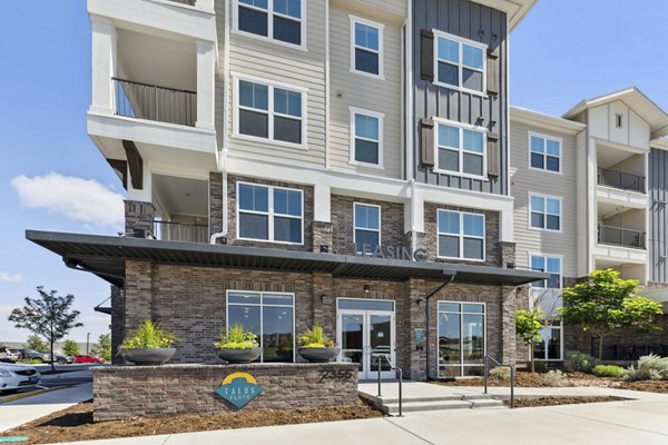 Talus Flats: Scenic outdoor view at luxury apartments in Castle Rock, CO, featuring modern architecture.