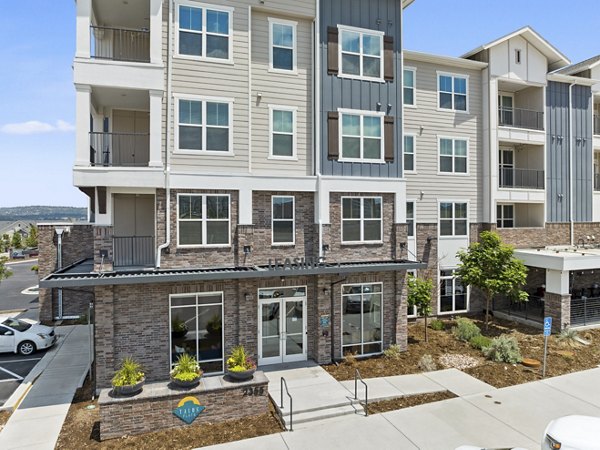Talus Flats: Modern luxury apartment community in Greystar's urban neighborhood