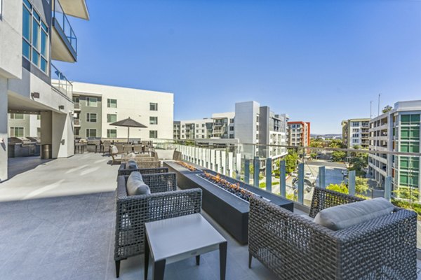 fire pit/patio at Vive Luxe Apartments