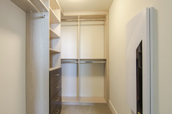 bedroom closet at Vive on the Park Apartments