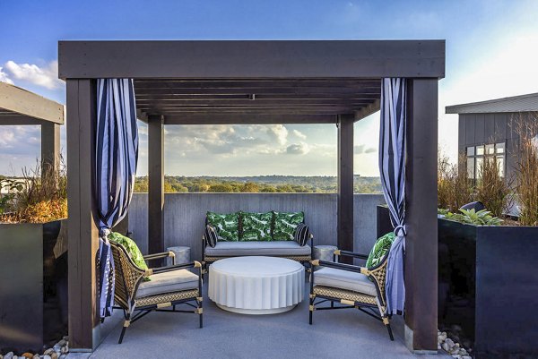 pool patio at Broadstone 2Thirty Apartments