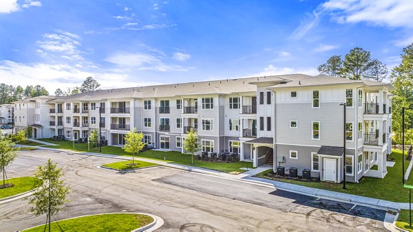 building/exterior at Everly on 401 Apartments