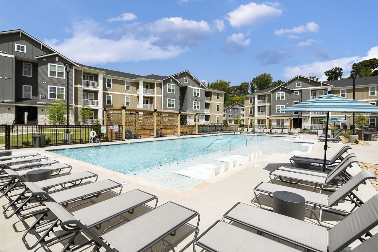 The Alexandria Apartments Jackson Tn 2 of 12