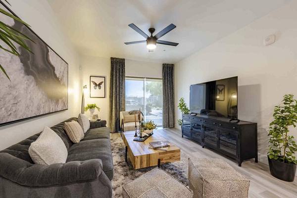 living room at Slate Scottsdale Apartments