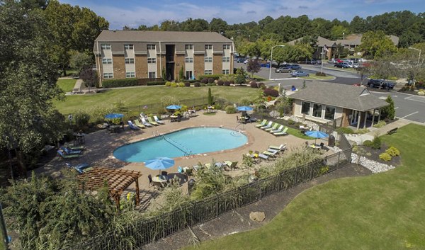 pool at Collins Crossing Apartments