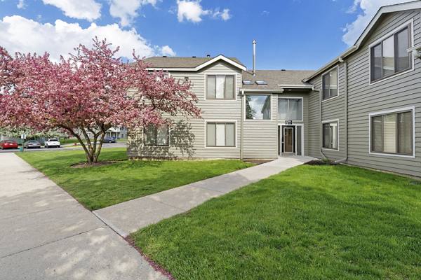 Covey at Fox Valley, Aurora, Illinois, Sentinel Properties