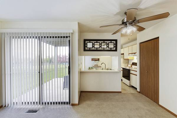 Covey at Fox Valley, Aurora, Illinois, Sentinel Properties