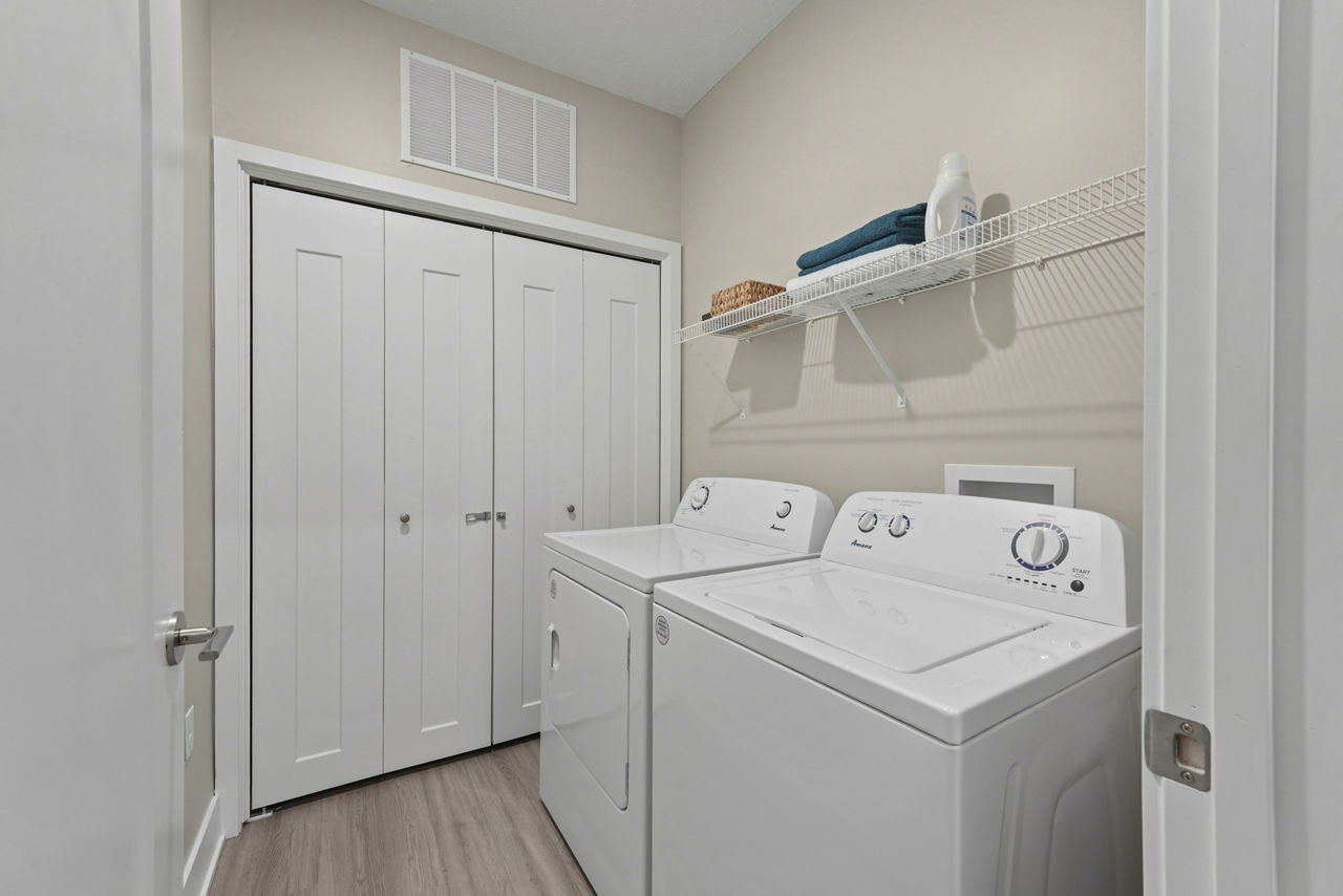 Laundry room at Allora 168