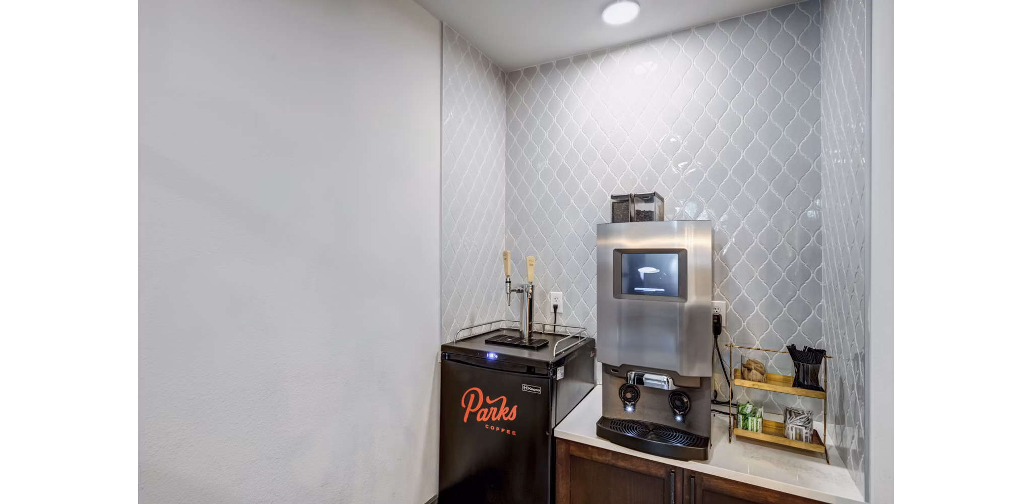clubhouse at The Laurel Preston Hollow Apartments