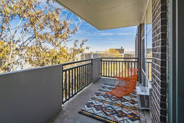 patio balcony at the Vesty Park Flats