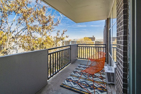 patio balcony at the Vesty Park Flats