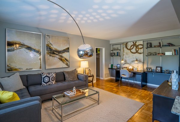 living room at Bridgeyard Apartments