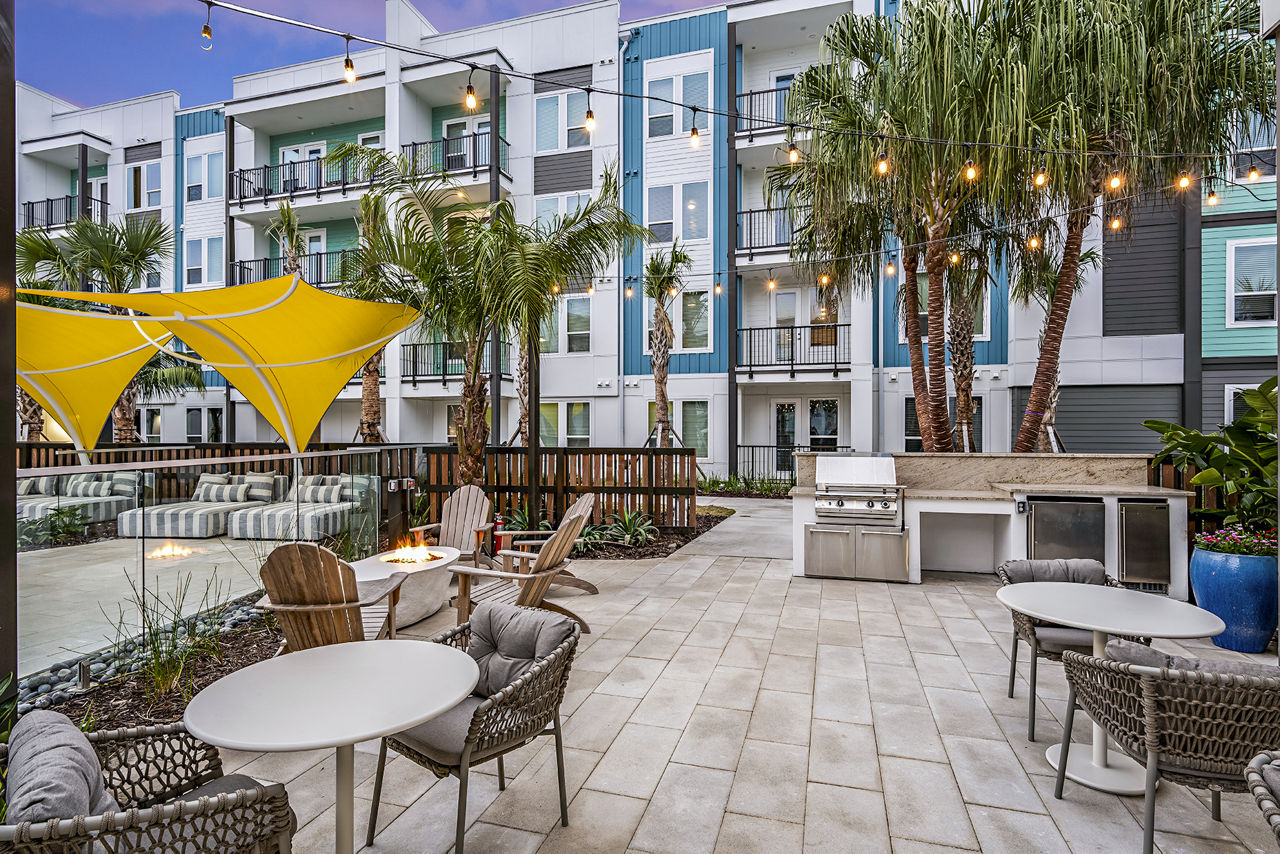 Grill area at Presidium Regal (1 of 5)