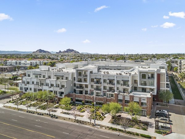 exterior at The Griffin Apartments